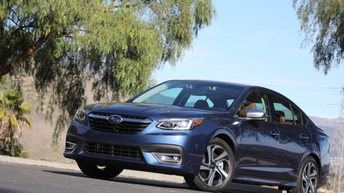 th_Subaru Legacy XT Touring - 05